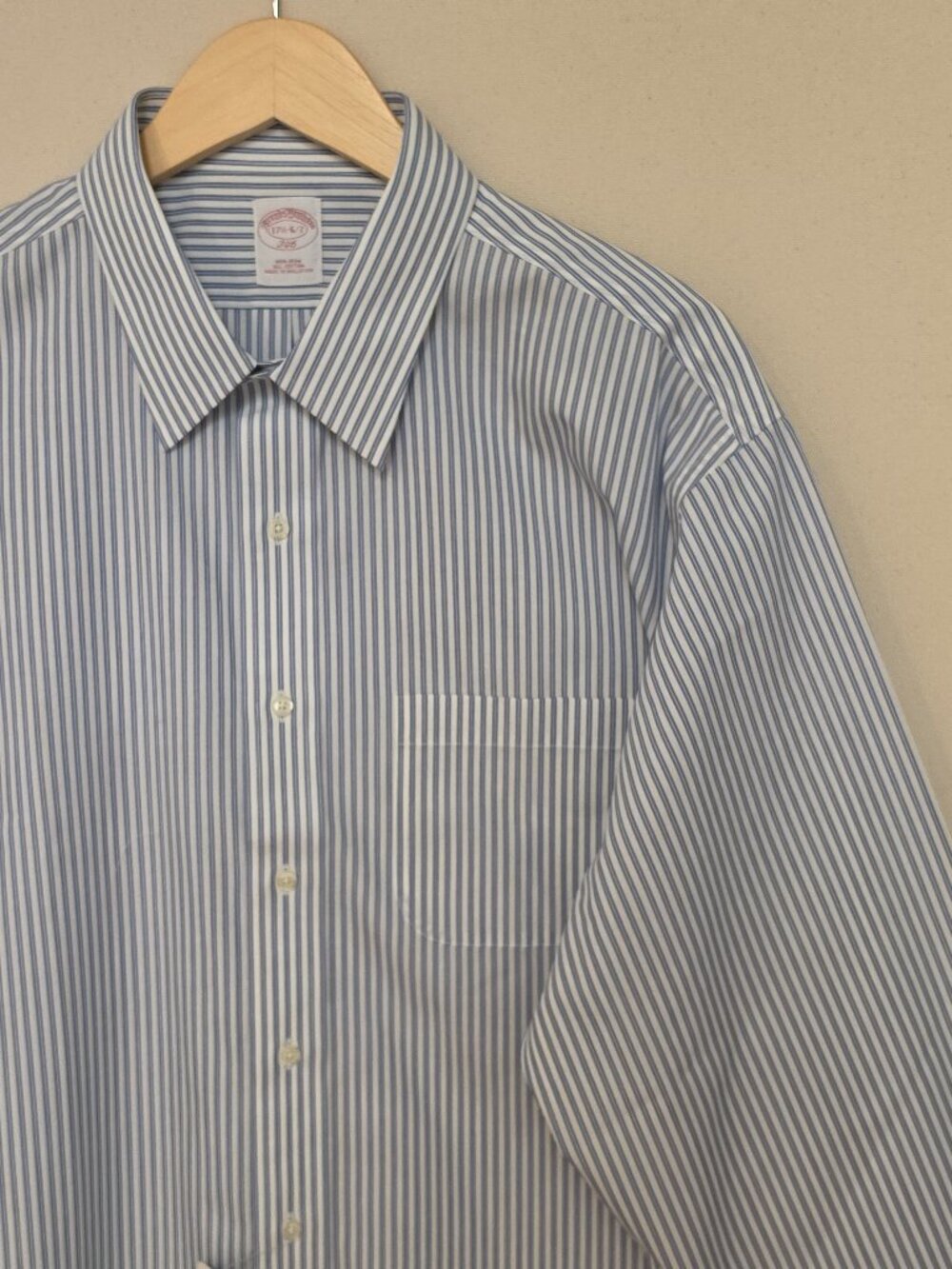 Brooks Brothers Non-Iron Button Down 17.5  6/7